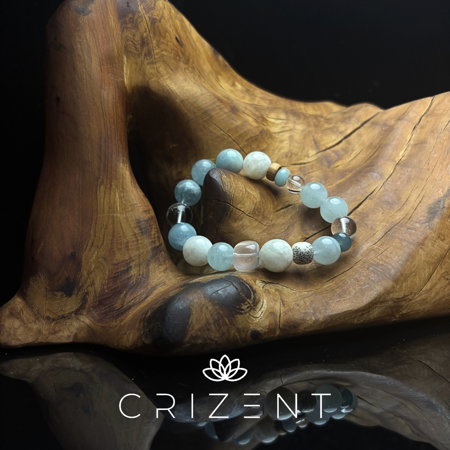 Aquamarine crystal bracelet, clear quartz; Water element; 8–12mm beads; inner 16cm